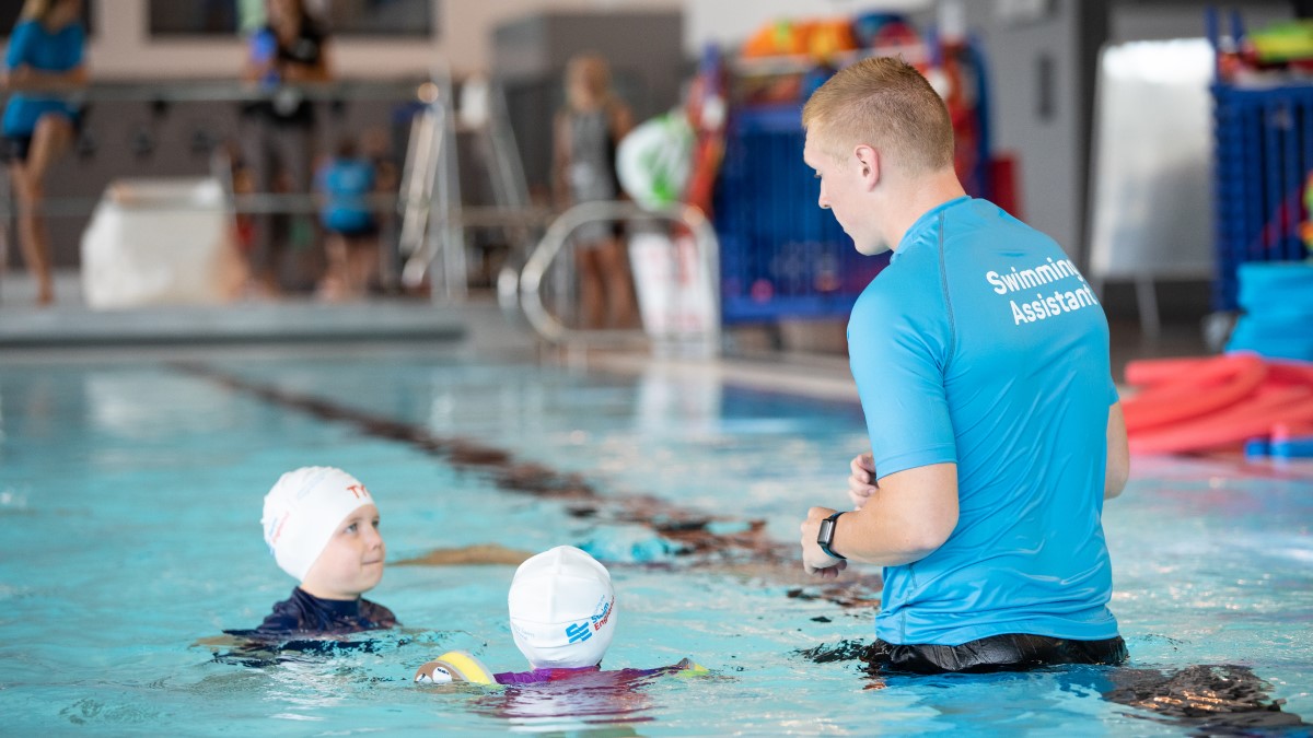 Swimming Assistant