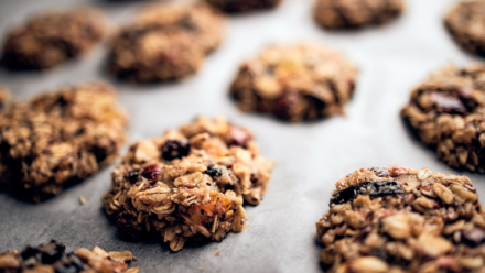 Recipe: Fruit and nut breakfast cookie