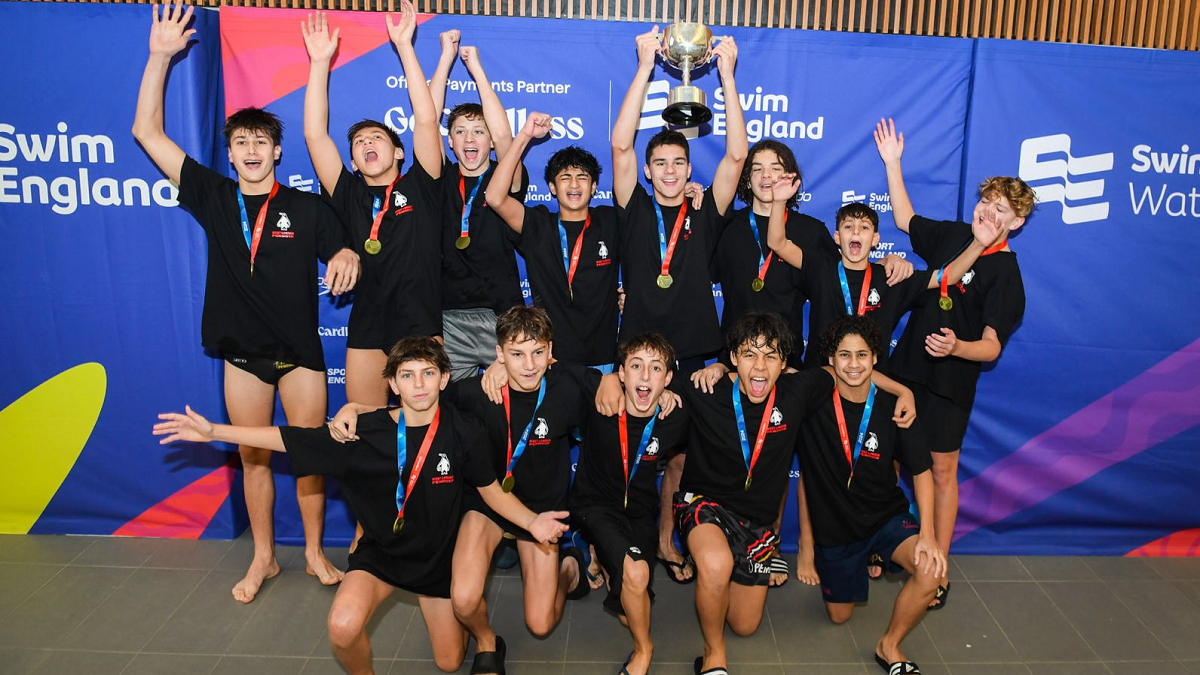 West London Penguin complete U15 double after winning gold again in Coventry